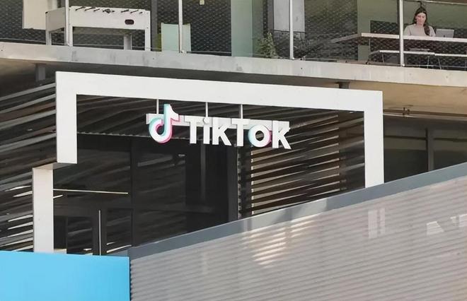 TikTok禁令影响小红书_美国用户涌入小红书_美国tiktok直播专线